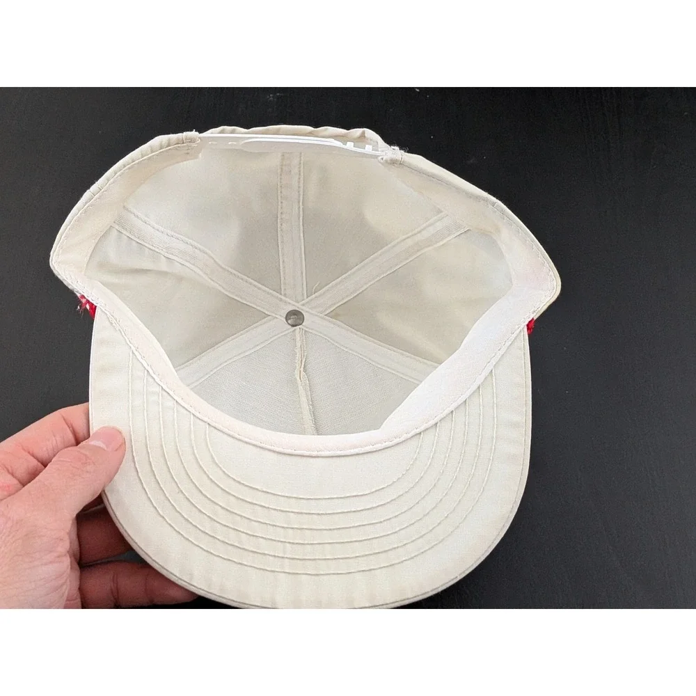 Vintage Red Wing Logo Snapback‎ Hat Cream Off White Swingster OSFM